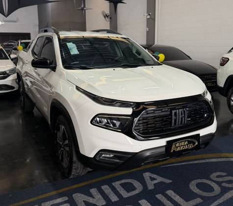 FIAT TORO 1.3 TURBO 270 FLEX FREEDOM AT6 FIAT TORO 1.3 TURBO 270 FLEX FREEDOM AT6